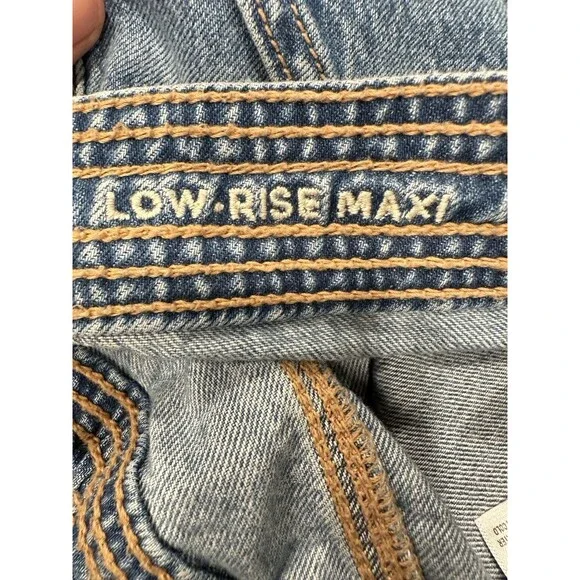 American Eagle Womens Low Rise Maxi Denim Skirt Size 2 Medium Wash Cargo Pocket - Picture 11 of 12